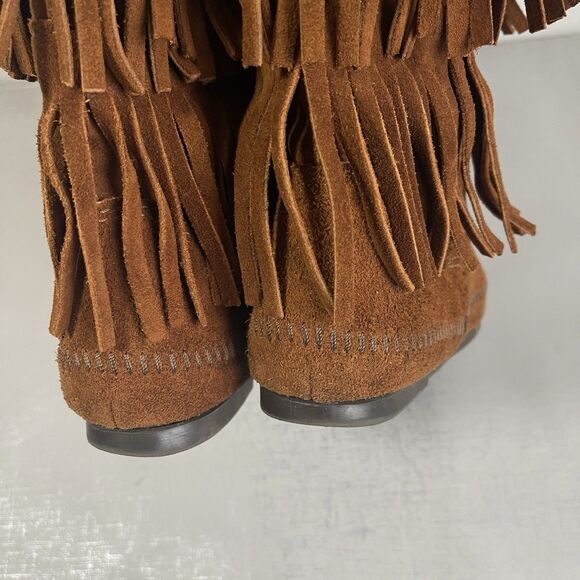 Minnetonka 3-Layer Fringe Suede Leather Moccasin Boots Size 8 Brown Boho Comfy - Picture 7 of 12